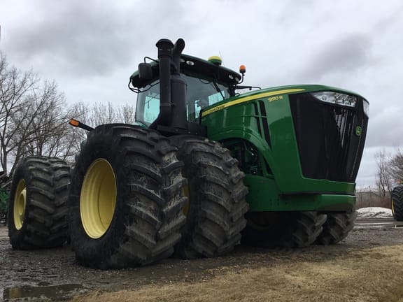 2012 John Deere 9510R Equipment Image0