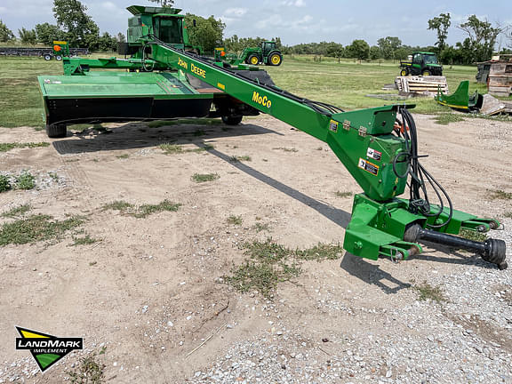 Image of John Deere 956 equipment image 1