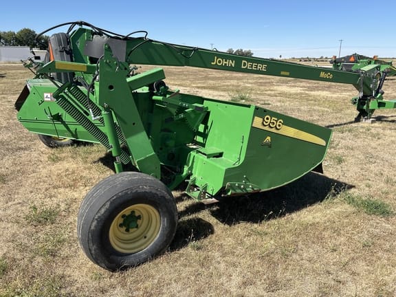 2012 John Deere 956 Equipment Image0