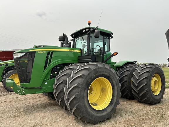 Image of John Deere 9560R equipment image 1