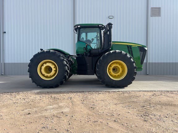 Image of John Deere 9560R equipment image 1