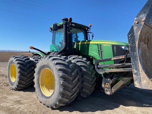 2012 John Deere 9560R Equipment Image0