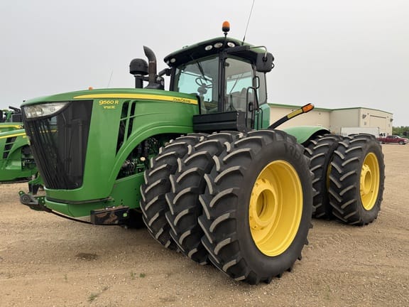 2012 John Deere 9560R Equipment Image0