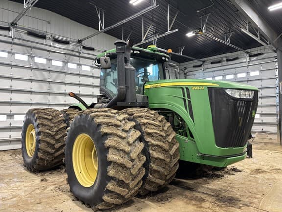 Image of John Deere 9560R equipment image 1