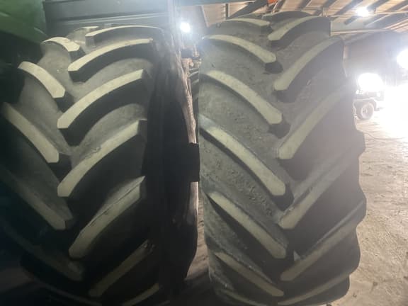 Image of John Deere 9560R equipment image 2