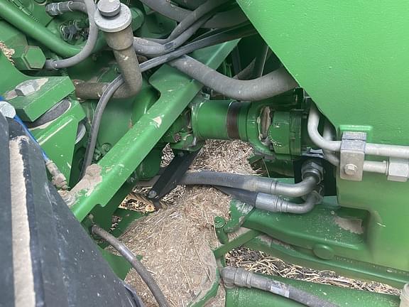 Image of John Deere 9560R equipment image 2