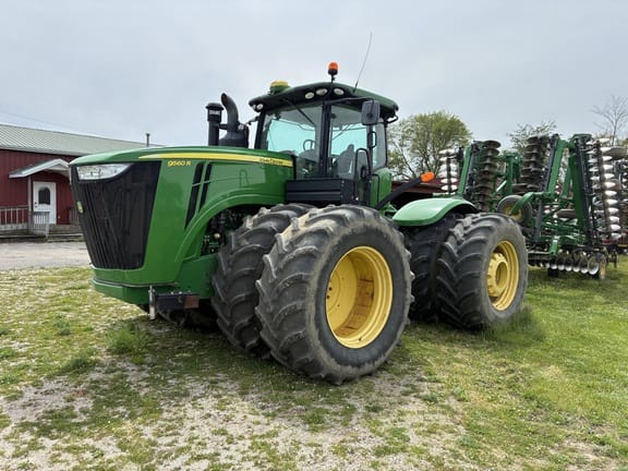 2012 John Deere 9560R Equipment Image0