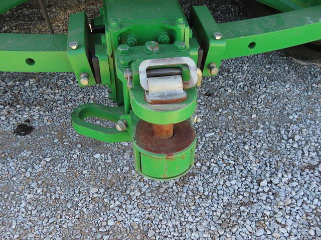 Image of John Deere 9560RT equipment image 2