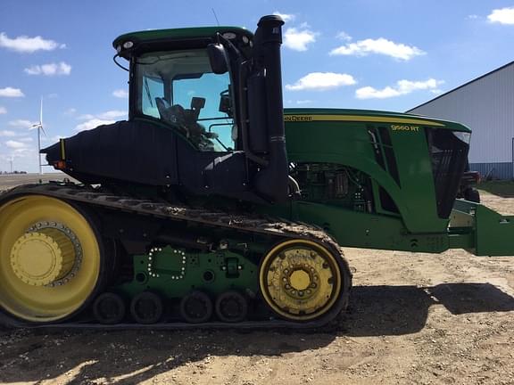 Image of John Deere 9560RT equipment image 2