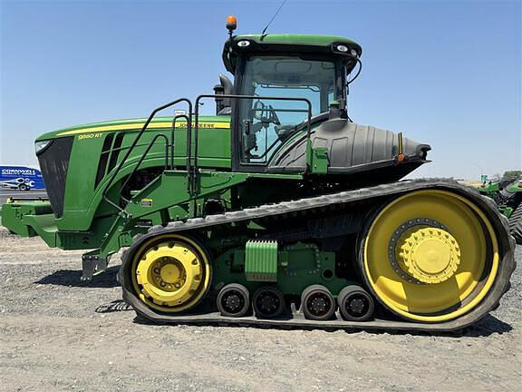 Image of John Deere 9560RT equipment image 1