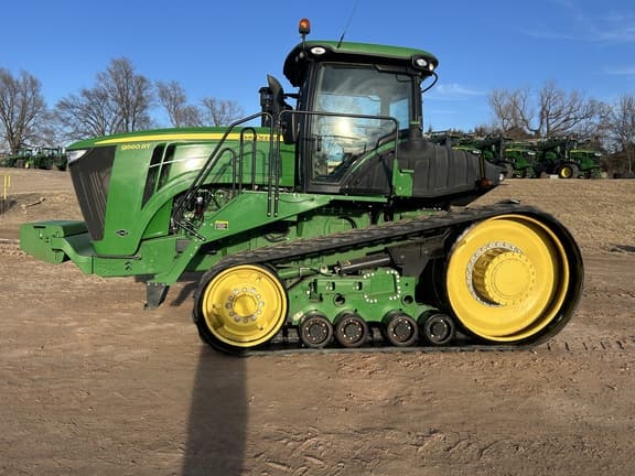 Image of John Deere 9560RT equipment image 1