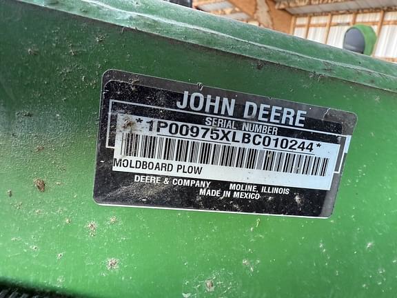 Image of John Deere 975 equipment image 2