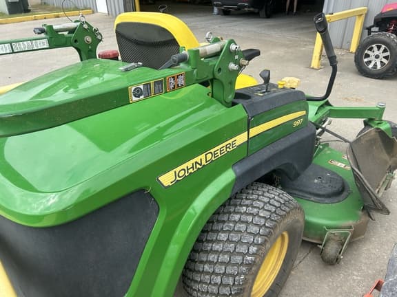 Image of John Deere 997 equipment image 3