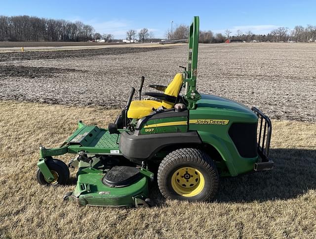 Image of John Deere 997 equipment image 2