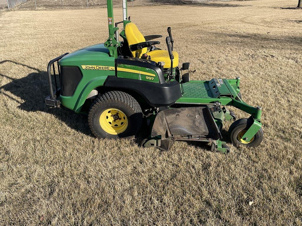 Image of John Deere 997 Primary image