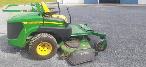 2012 John Deere 997 Equipment Image0