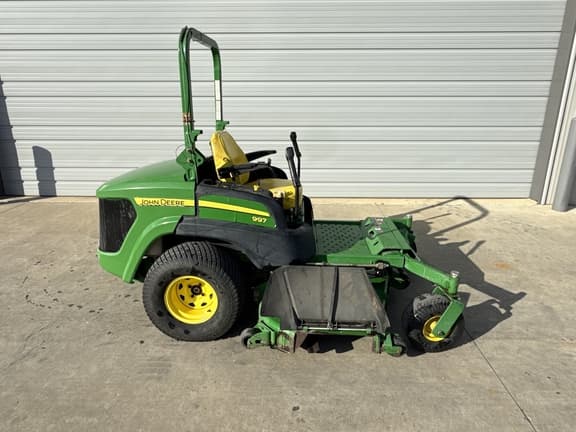 Image of John Deere 997 equipment image 3