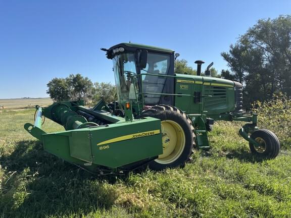Image of John Deere A400 Image 0
