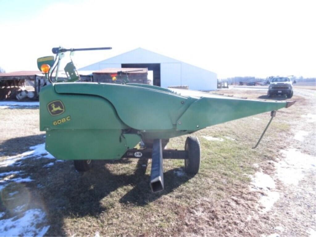 Image of John Deere 608C Image 1