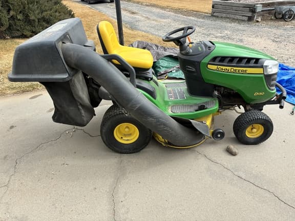 Image of John Deere D130 equipment image 3