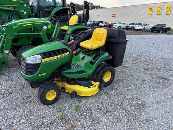 2012 John Deere D140 Equipment Image0