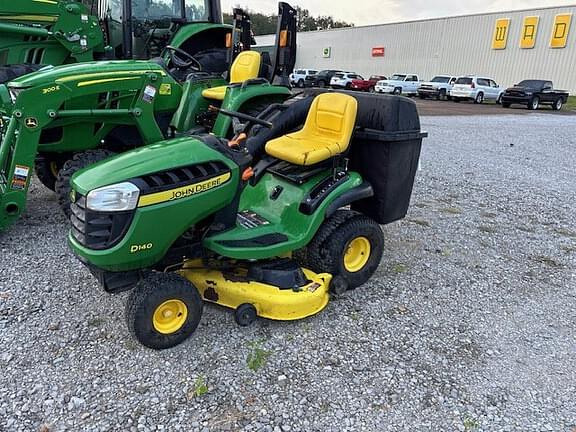Image of John Deere D140 Primary image