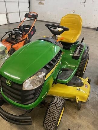 Image of John Deere D170 Primary image
