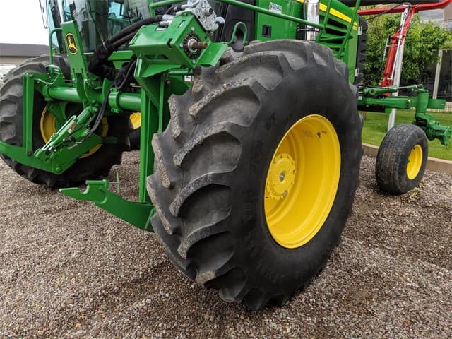 Image of John Deere D450 equipment image 1