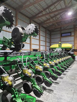 Image of John Deere DB120 Primary image