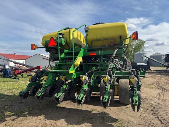 Image of John Deere DB60 equipment image 4