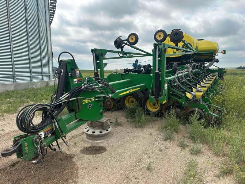 2012 John Deere DB60 Equipment Image0