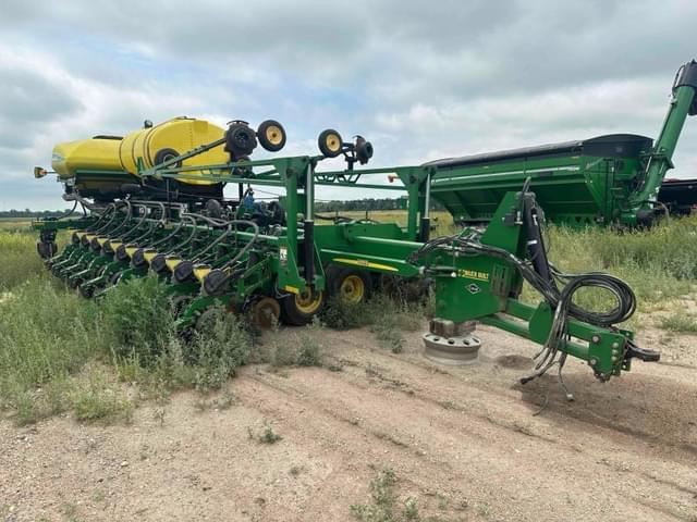 Image of John Deere DB60 equipment image 2