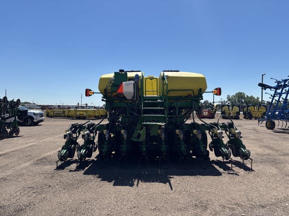 Image of John Deere DB66 equipment image 3