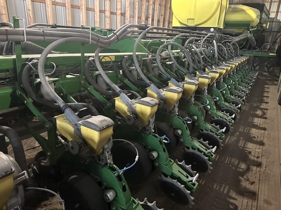 Image of John Deere DB88 equipment image 1