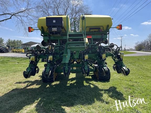 Image of John Deere DB90 equipment image 4