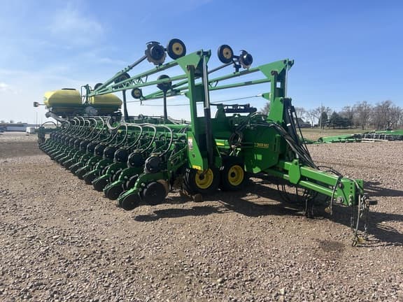 Image of John Deere DB90 equipment image 1