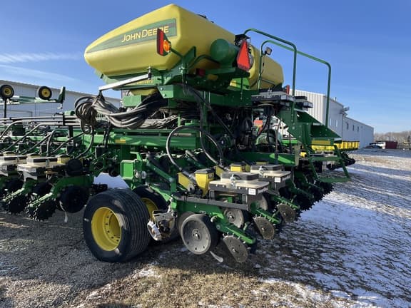 Image of John Deere DB90 equipment image 4