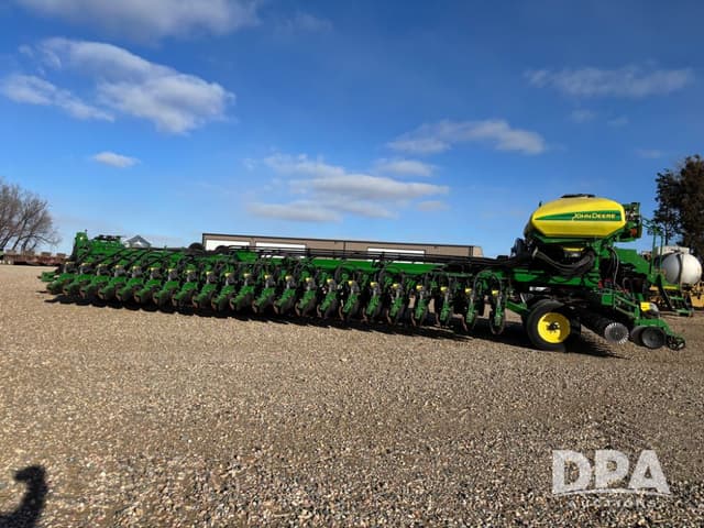 Image of John Deere DB90 equipment image 4