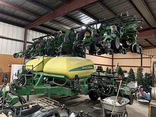 Main image John Deere DR24 5