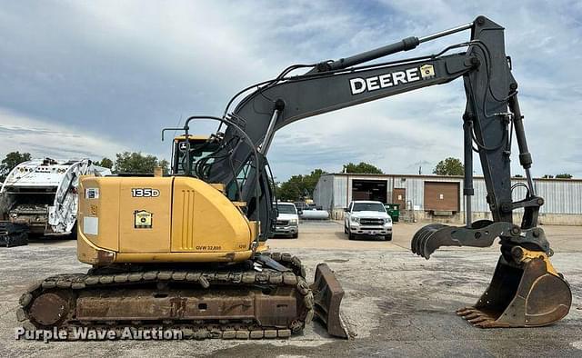 Image of John Deere FF135DX equipment image 3