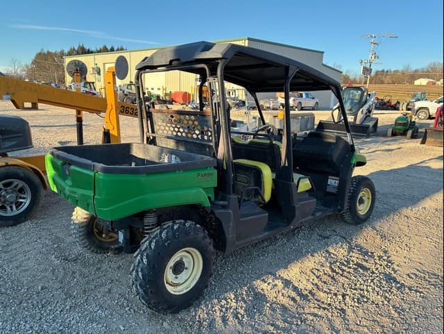Image of John Deere Gator XUV 550 equipment image 3