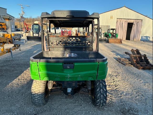 Image of John Deere Gator XUV 550 equipment image 2