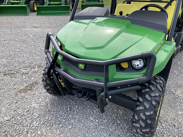 Image of John Deere XUV 550 S4 equipment image 3