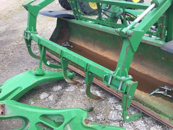 Image of John Deere H480 equipment image 4