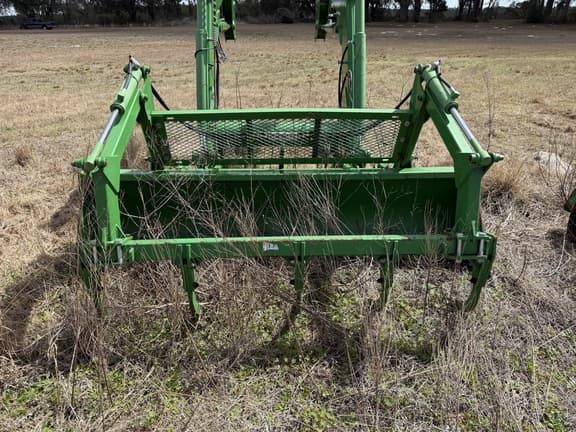 Image of John Deere H480 equipment image 2