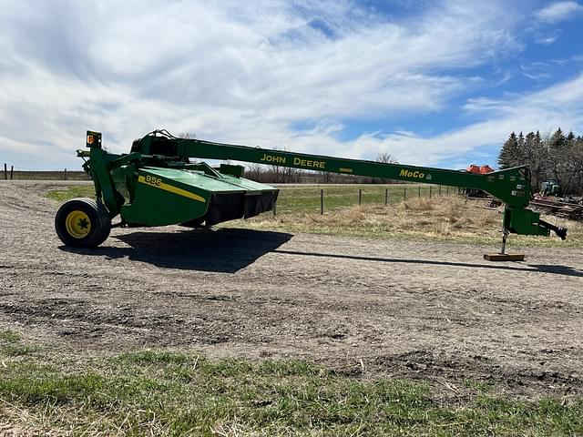 Image of John Deere 956 equipment image 3