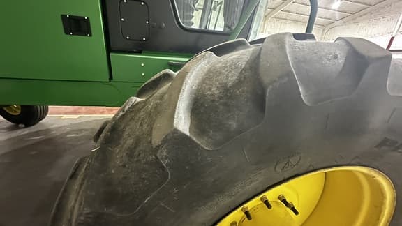 Image of John Deere R450 equipment image 3