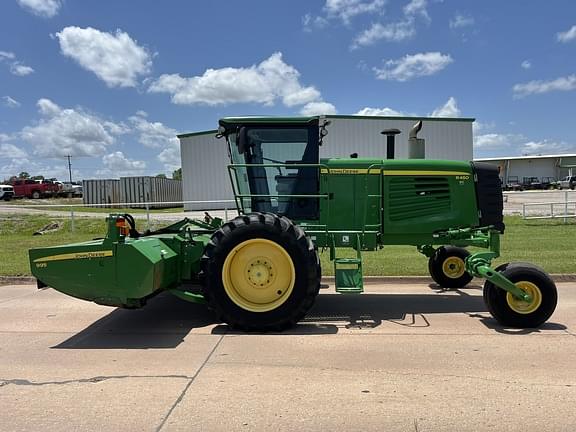 Image of John Deere R450 equipment image 1