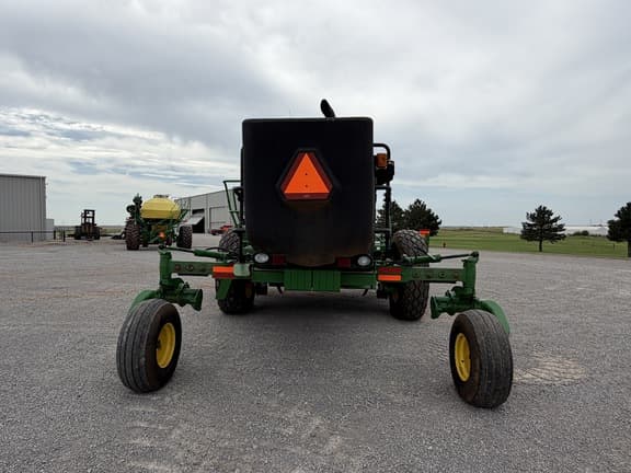 Image of John Deere R450 equipment image 3