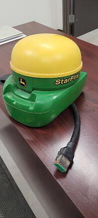 Image of John Deere StarFire 3000 Image 1